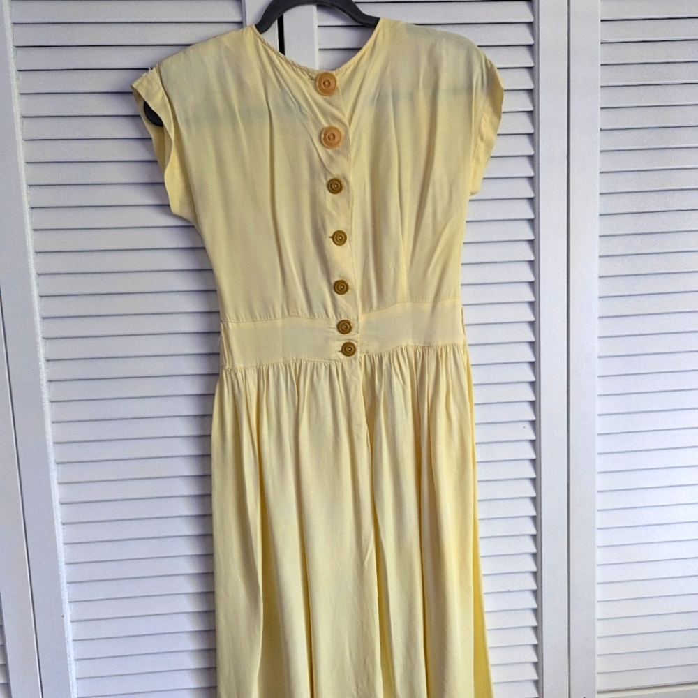 Vintage Yellow Dress - Picture 3 of 6